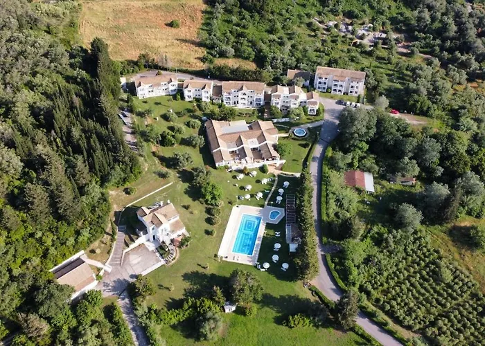 Rebecca\'S Village Corfu Hotel