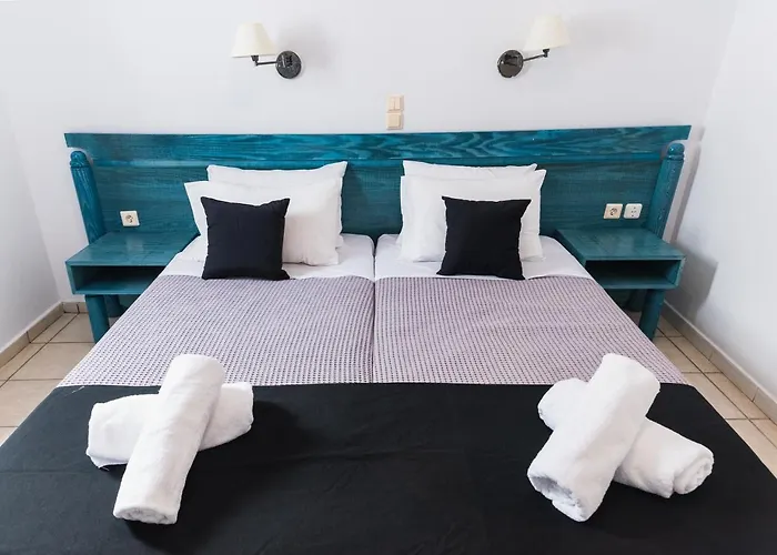 Rebecca\'S Village Corfu Hotel